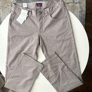 UNTUCKit Men’s Relaxed Fit 5-Pocket Pima Cotton Chino Pant 32x34 Taupe New